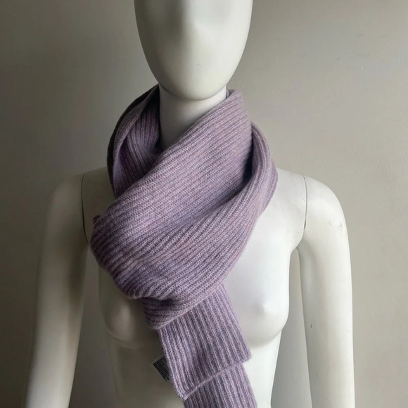 GAP Womens Winter Warm 100% Cashmere Scarf Ribbed NWT - Picture 2 of 8